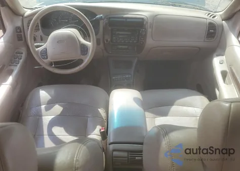 2000 Ford Explorer Limited from USA, damaged, VIN 1FMDU85P5YZC39251